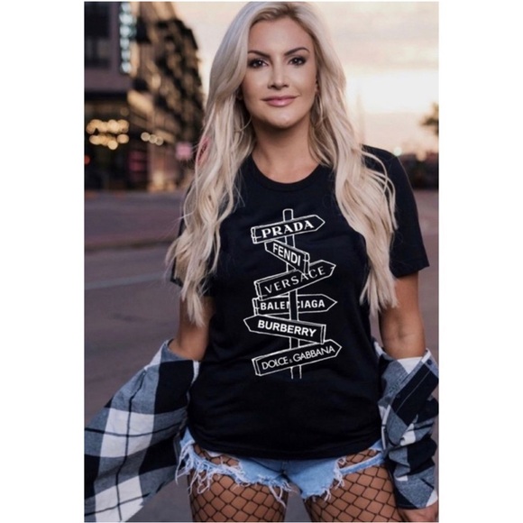 Designer tee - Picture 1 of 6